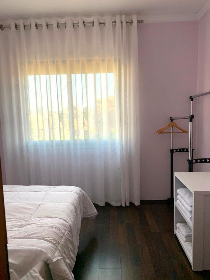 Spacious Family-Friendly Apartment In The Heart Of Bllok Tirana Exteriör bild